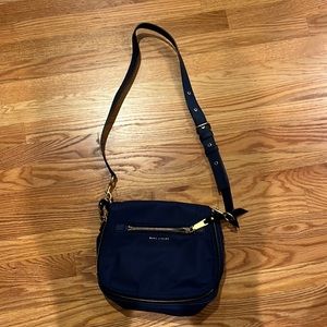 Marc Jacob navy blue nylon and leather crossbody bag, perfect condition.